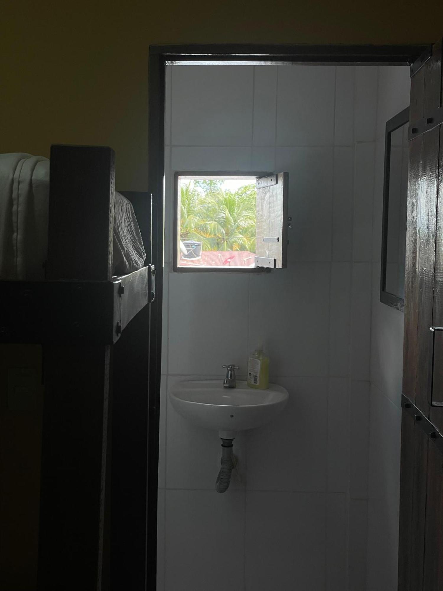 Hotel Gavas Amazonas Leticia Exterior photo
